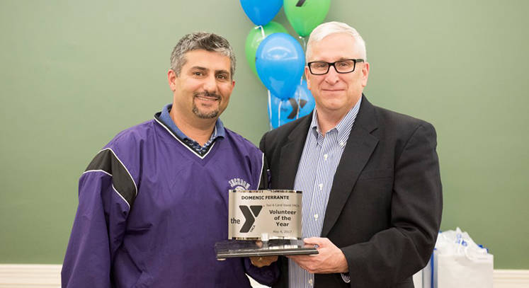 Ferrante Receives Volunteer Award
